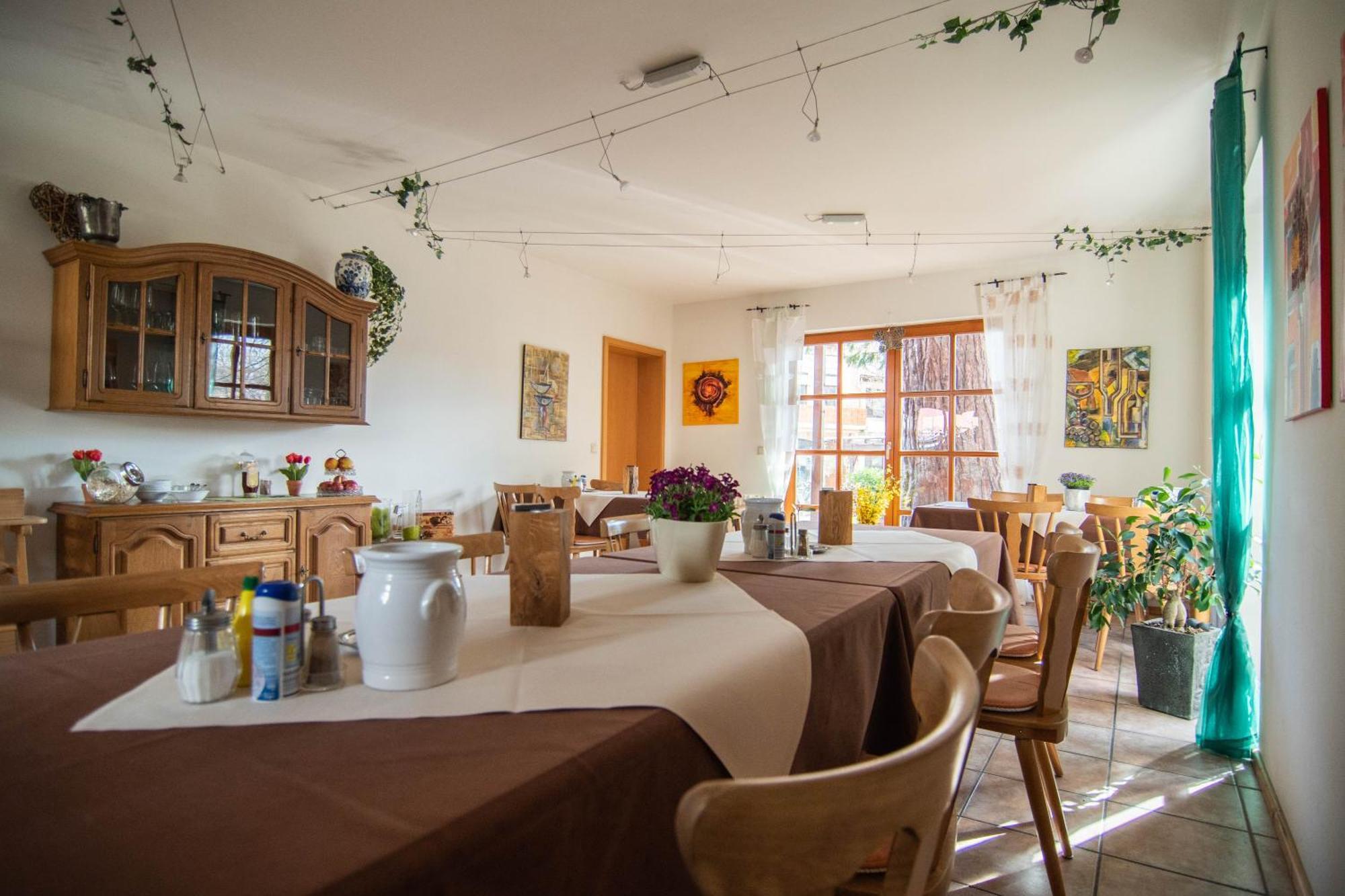 Gaestehaus Hellmer Neustadt an der Weinstraße Zewnętrze zdjęcie